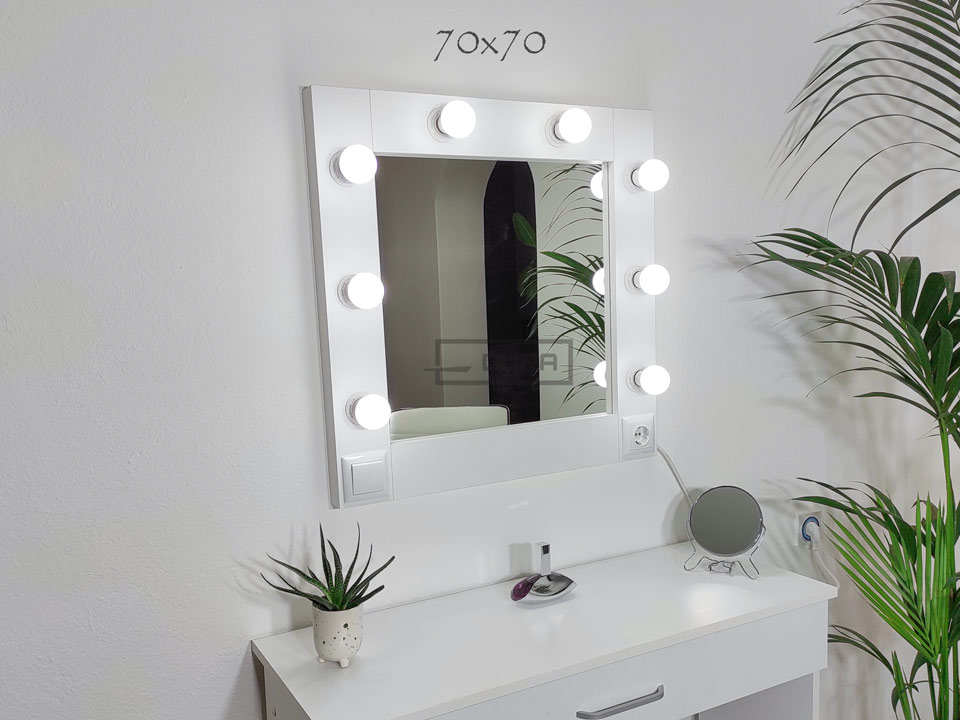 5-70x70-Ogledalo-za-šminkanje-sa-ramom-sijalicama-kozmetičko-holivudsko-pozorišno-MakeUp-mirror-zrcalo