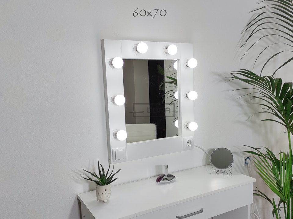 8-60x70-Ogledalo-za-šminkanje-sa-ramom-sijalicama-kozmetičko-holivudsko-pozorišno-MakeUp-mirror-zrcalo